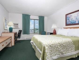 Days Inn By Wyndham St Cloud Saint Cloud Εξωτερικό φωτογραφία